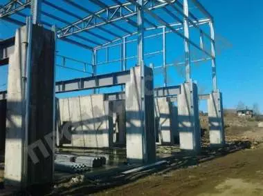 Здание 15х48 высотой 6 м по ул. Маерчака